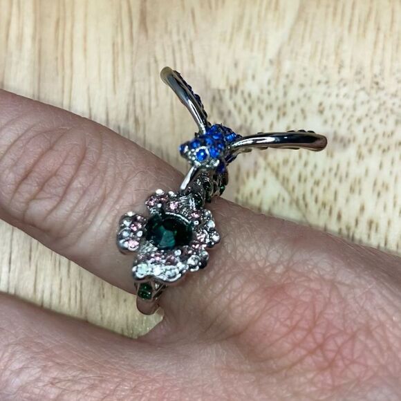 Silver Hummingbird Ring, Stamped .925, 4-D Ring, Women's Statement Piece - Picture 9 of 13